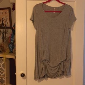 Medium Grey t-shirt 42 pops